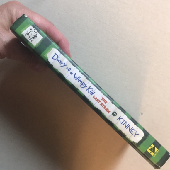🌈2/$8 The Last Straw #3 Diary of a Wimpy Kid - Picture 4 of 12